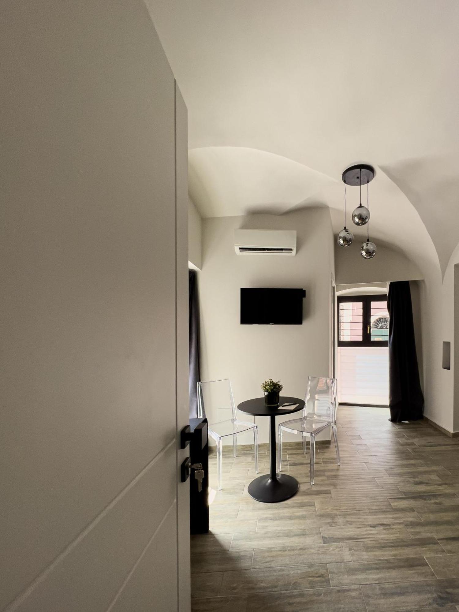 Vicolo San Gaetano -Luxury Rooms- كاتانيا المظهر الخارجي الصورة